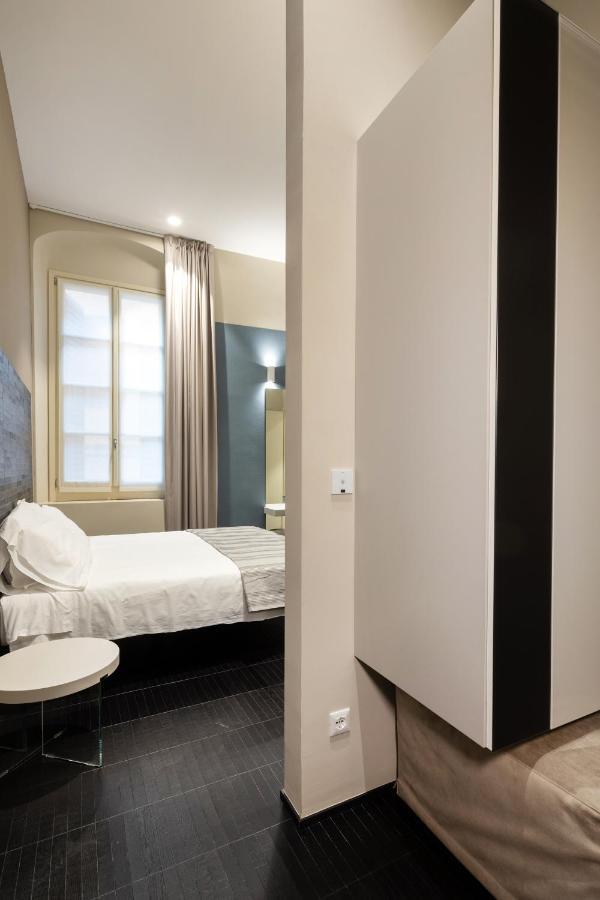 Salina Luxury Suites Parma Exteriör bild