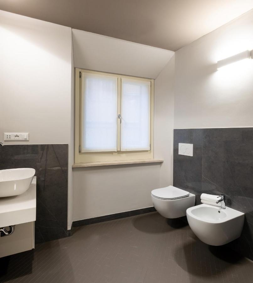 Salina Luxury Suites Parma Exteriör bild