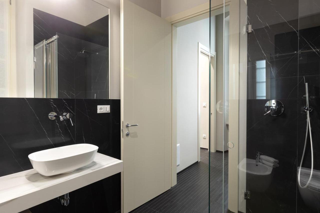 Salina Luxury Suites Parma Exteriör bild